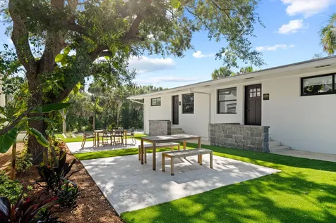 1832-1838 Pineapple Avenue Melbourne FL 32935