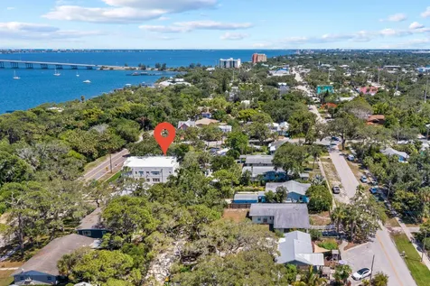 1832-1838 Pineapple Avenue Melbourne FL 32935