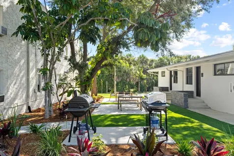 1832-1838 Pineapple Avenue Melbourne FL 32935
