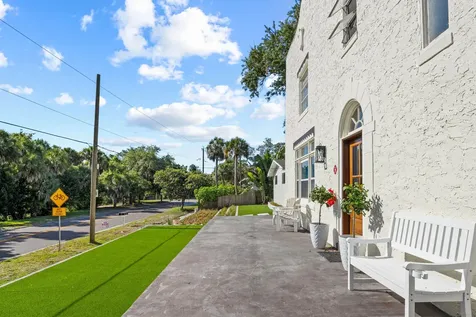 1832-1838 Pineapple Avenue Melbourne FL 32935