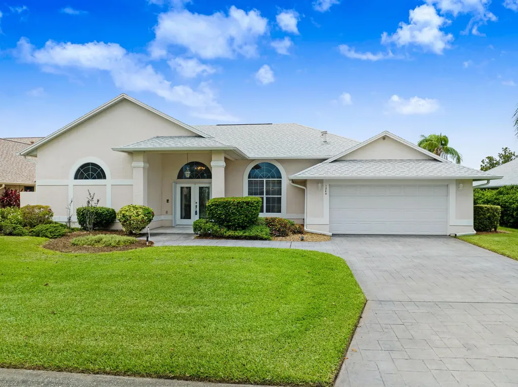 1240 Palm Garden Place Melbourne FL 32940