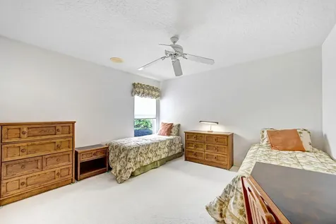 1240 Palm Garden Place Melbourne FL 32940