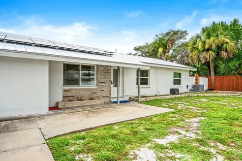1557 Hillcrest Drive Melbourne FL 32935