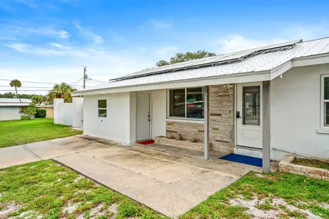 1557 Hillcrest Drive Melbourne FL 32935