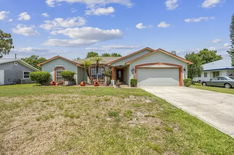 418 Beauregard Avenue NE Palm Bay FL 32907