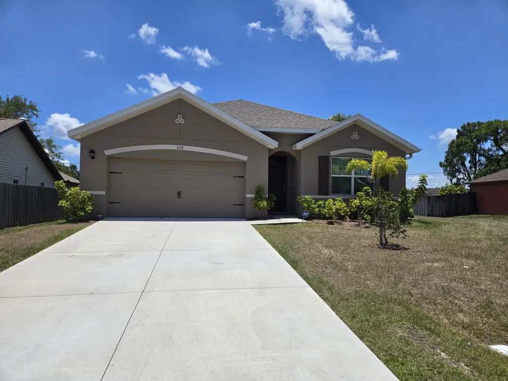 1160 Albion Street NW Palm Bay FL 32907
