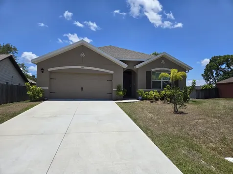 1160 Albion Street NW Palm Bay FL 32907