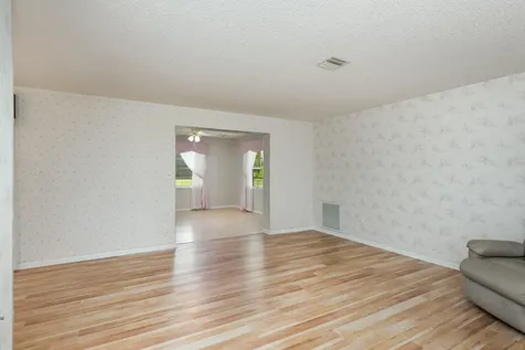 4015 Grantline Road Mims FL 32754