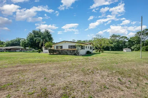 4015 Grantline Road Mims FL 32754