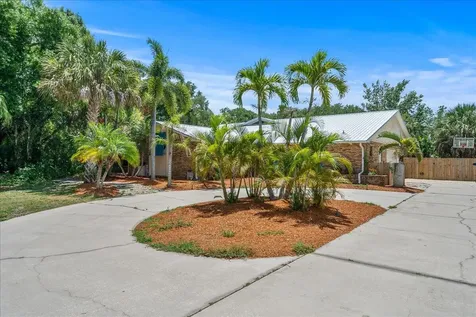 585 Hidden Creek Drive Merritt Island FL 32952