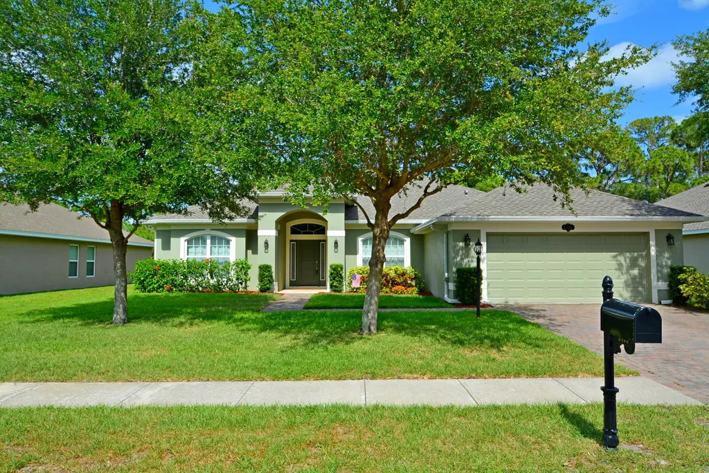 2195 Botanica Circle Melbourne FL 32904