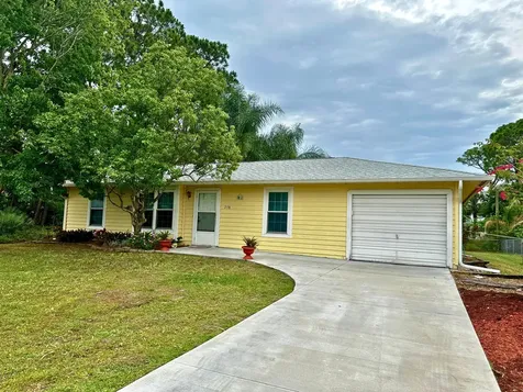 258 Umber Street NW Palm Bay FL 32907