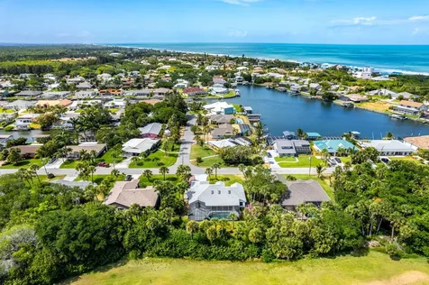 275 Beverly Court Melbourne Beach FL 32951