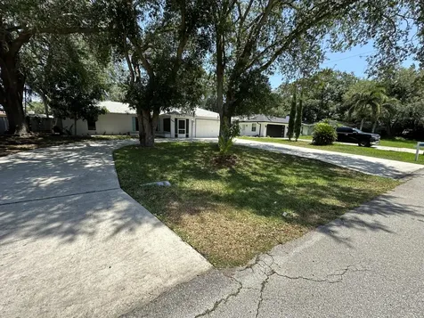 1635 Fallon Boulevard NE Palm Bay FL 32907