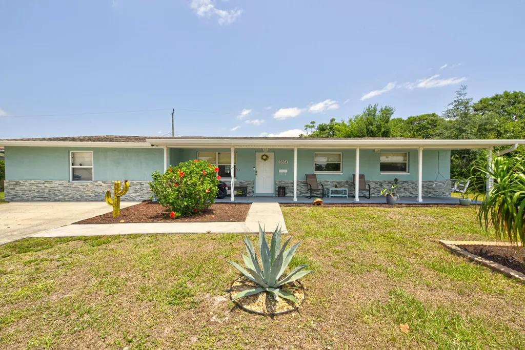 2854 Fountainhead Boulevard Melbourne FL 32935
