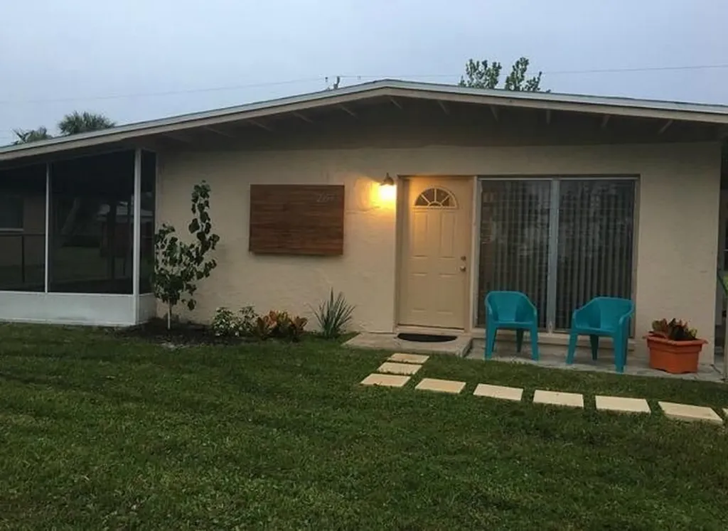 2257 Saint Dunston Lane Melbourne FL 32935