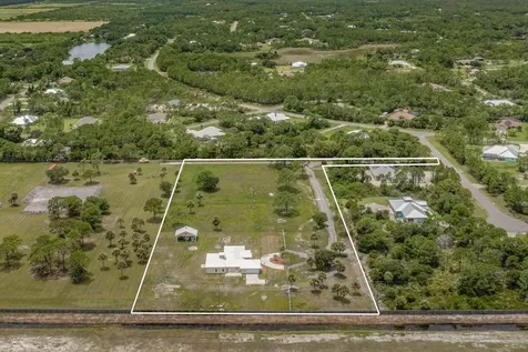 4715 Blossom Ridge Place Grant FL 32949