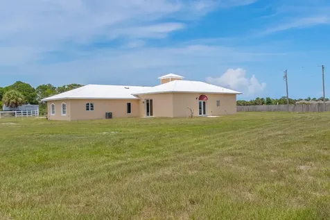 4715 Blossom Ridge Place Grant FL 32949
