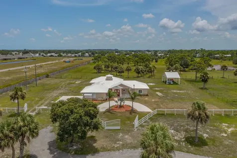 4715 Blossom Ridge Place Grant FL 32949