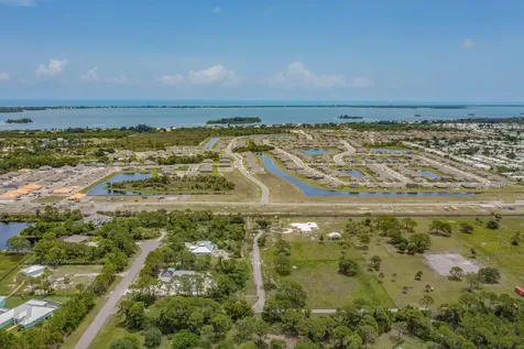 4715 Blossom Ridge Place Grant FL 32949