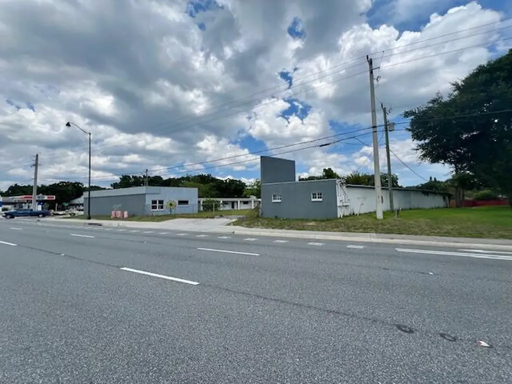 2610 N Cocoa Boulevard Cocoa FL 32922