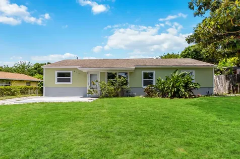 812 Hillsdale Drive Cocoa FL 32922