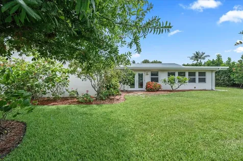 1902 Cedar Lane Melbourne Beach FL 32951