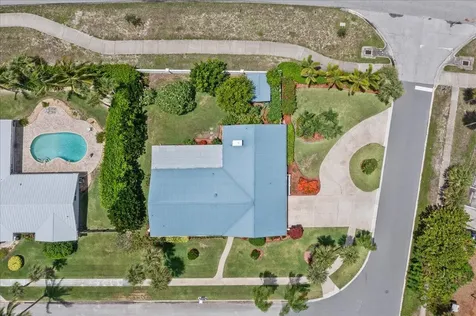 1902 Cedar Lane Melbourne Beach FL 32951