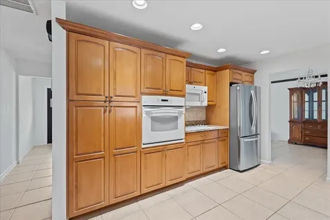 1902 Cedar Lane Melbourne Beach FL 32951