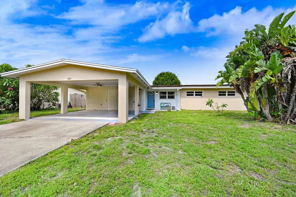 626 Louvre Drive Melbourne FL 32935