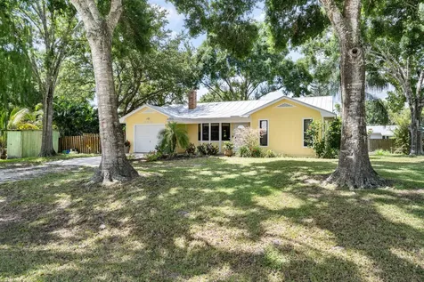 5625 38th Street Vero Beach FL 32966