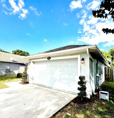 596 Mason Titusville FL 32780