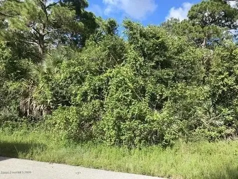 198 Emerson Drive NW Palm Bay FL 32907