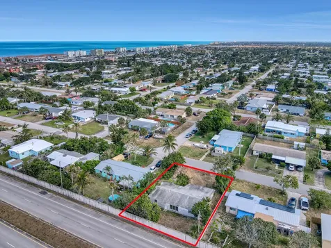201 NE 3rd Street Satellite Beach FL 32937