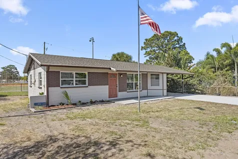 87 Lura Lane Merritt Island FL 32953