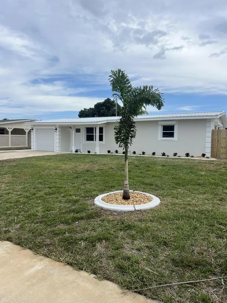 285 Patrick Avenue Merritt Island FL 32953