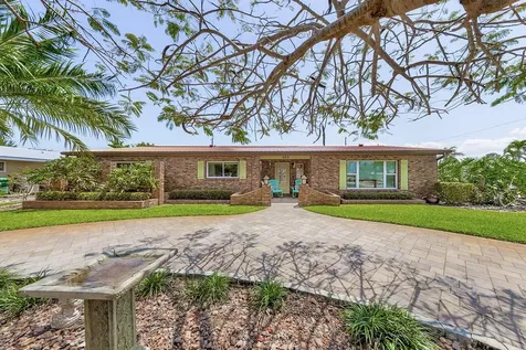 499 Glenwood Avenue Satellite Beach FL 32937