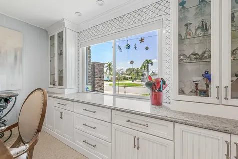 499 Glenwood Avenue Satellite Beach FL 32937