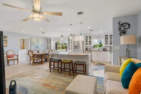 499 Glenwood Avenue Satellite Beach FL 32937