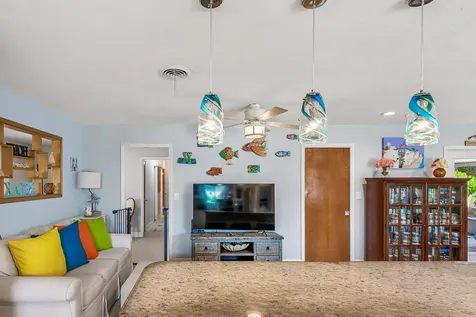 499 Glenwood Avenue Satellite Beach FL 32937