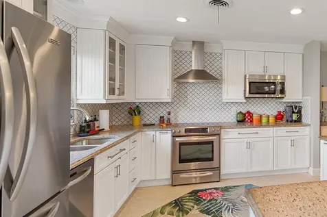 499 Glenwood Avenue Satellite Beach FL 32937