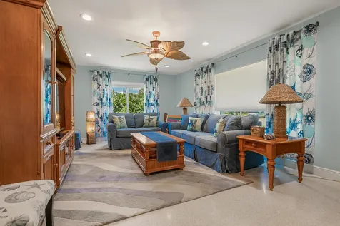 499 Glenwood Avenue Satellite Beach FL 32937