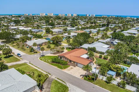 499 Glenwood Avenue Satellite Beach FL 32937