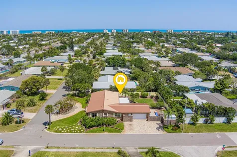 499 Glenwood Avenue Satellite Beach FL 32937