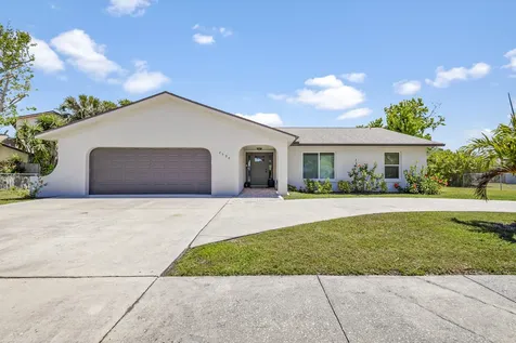 2590 Lynwood Place Merritt Island FL 32953