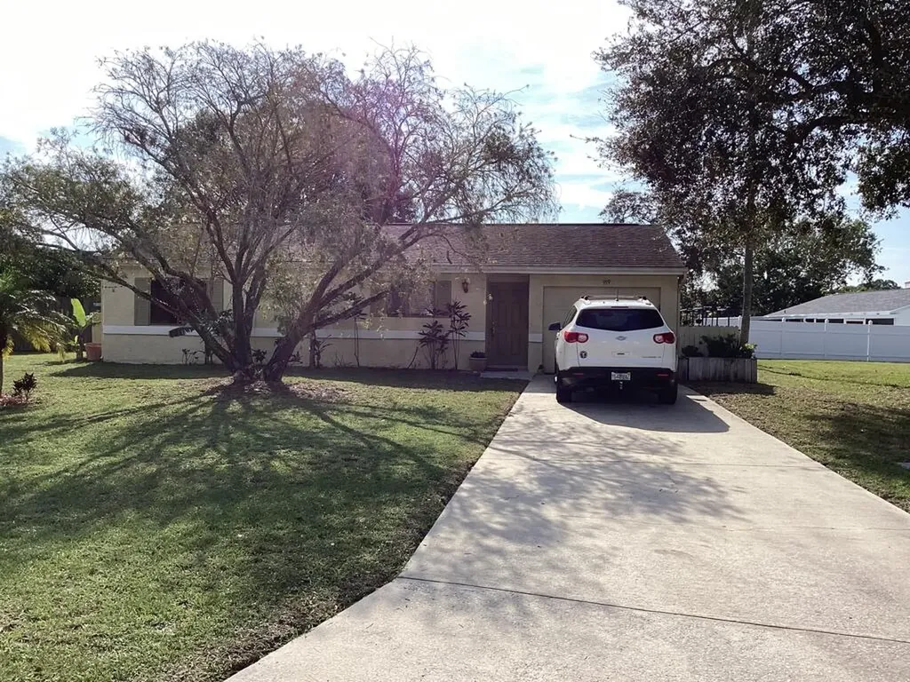 959 Hart Place Melbourne FL 32940