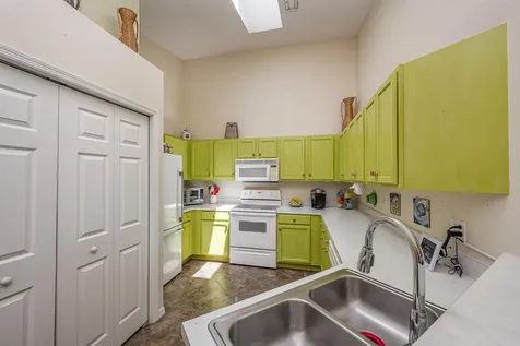 77 Village Street Satellite Beach FL 32937