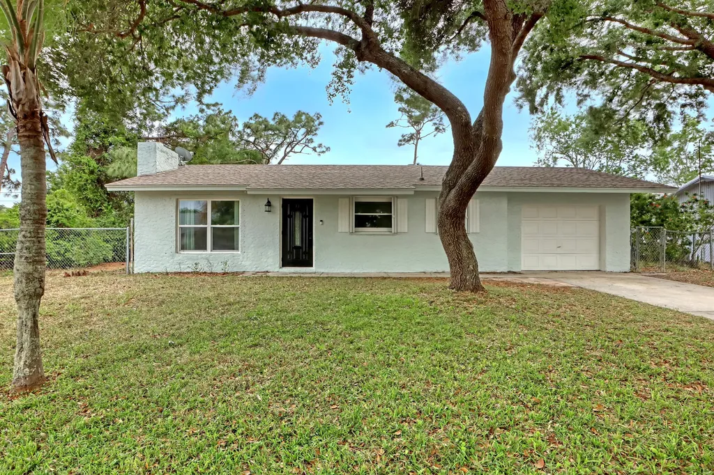 1648 Talavera Street SE Palm Bay FL 32909