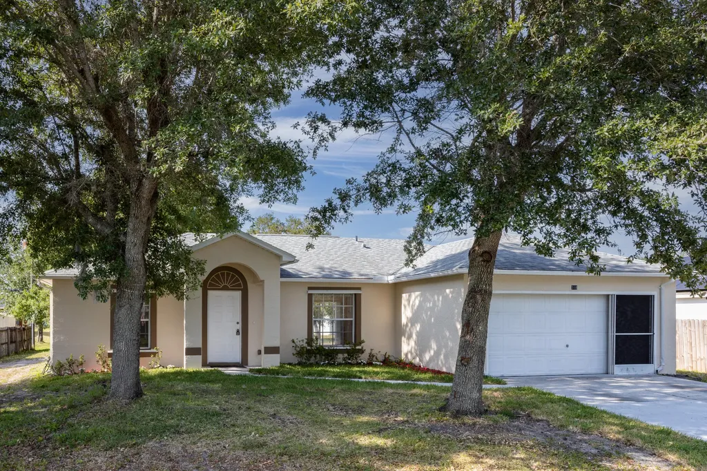 318 Fernandina Street NW Palm Bay FL 32907
