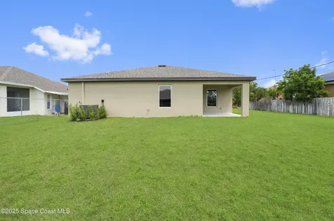 318 Hammonton Street SW Palm Bay FL 32908